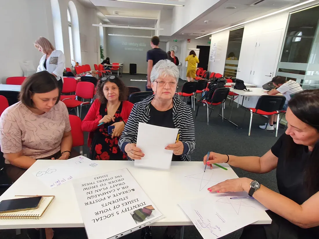Adults collaborating in an Active Yourope training workshop